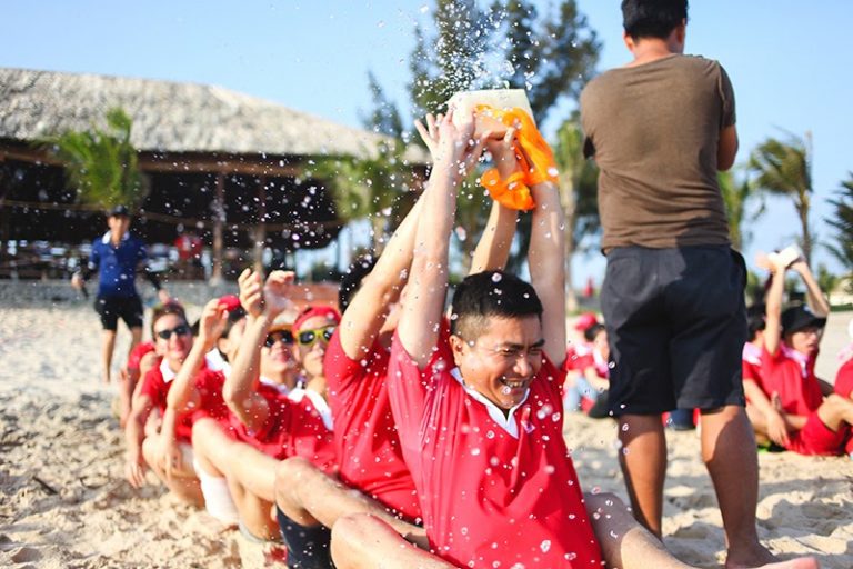 Trò Chơi Đưa Nước Về Nguồn